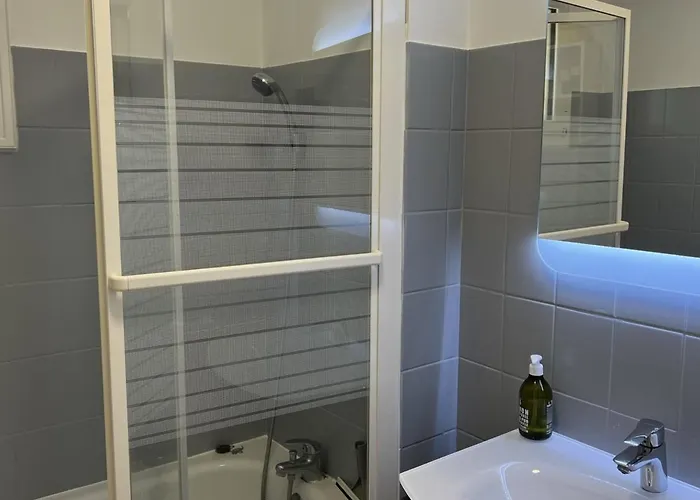 T2 Avec Jardin, Proche Et Centre, Parking Prive, Animaux Acceptes, Wi-fi Gratuit - Fr-1-487-342 * Cabourg