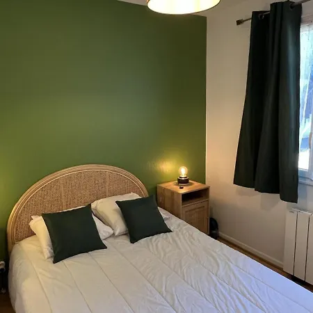 T2 Avec Jardin, Proche Et Centre, Parking Prive, Animaux Acceptes, Wi-fi Gratuit