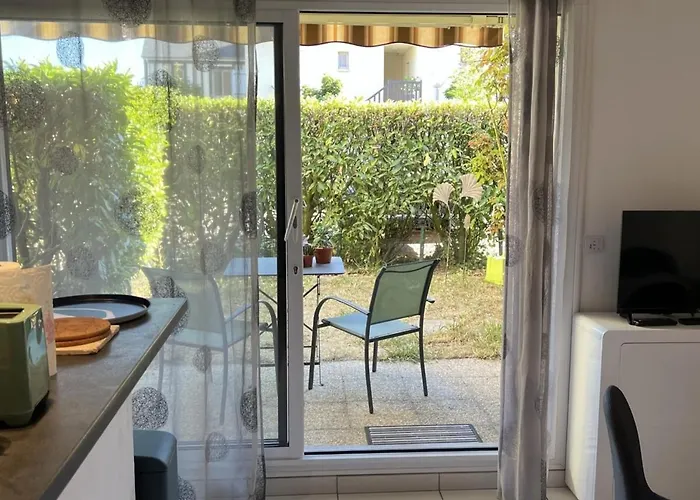 Apartman T2 Avec Jardin, Proche Et Centre, Parking Prive, Animaux Acceptes, Wi-fi Gratuit - Fr-1-487-342 *